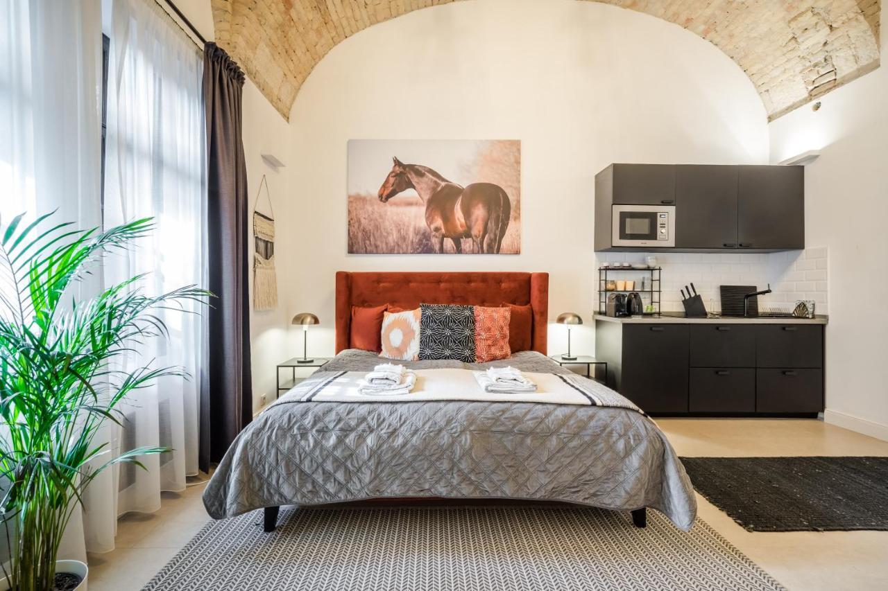 Urban Stable Luxury Apartments 부다페스트 외부 사진