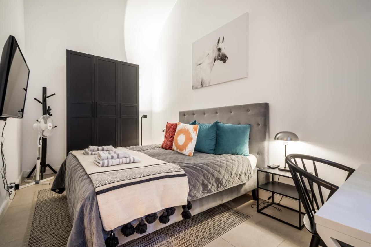 Urban Stable Luxury Apartments 부다페스트 외부 사진