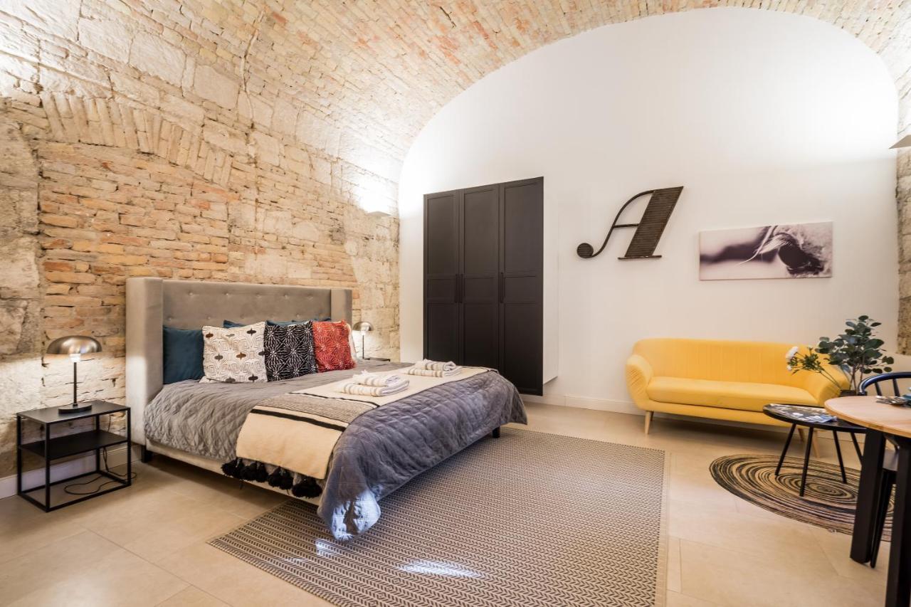 Urban Stable Luxury Apartments 부다페스트 외부 사진